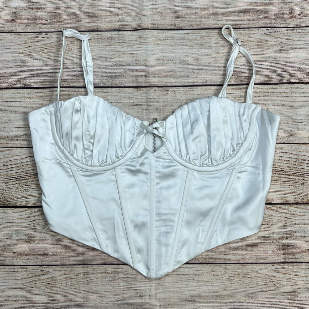 Princess Polly White‎ Satin Corset Bustier Crop Top US Size 4 Ruched Cup Y2K